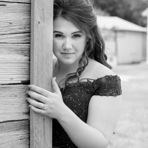 Meet your Posher, Juliette